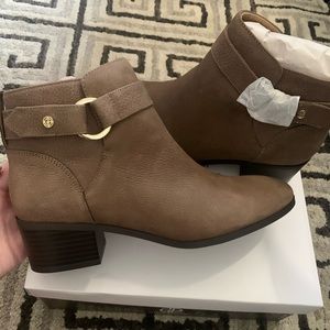 Brand new Gianni Bernini